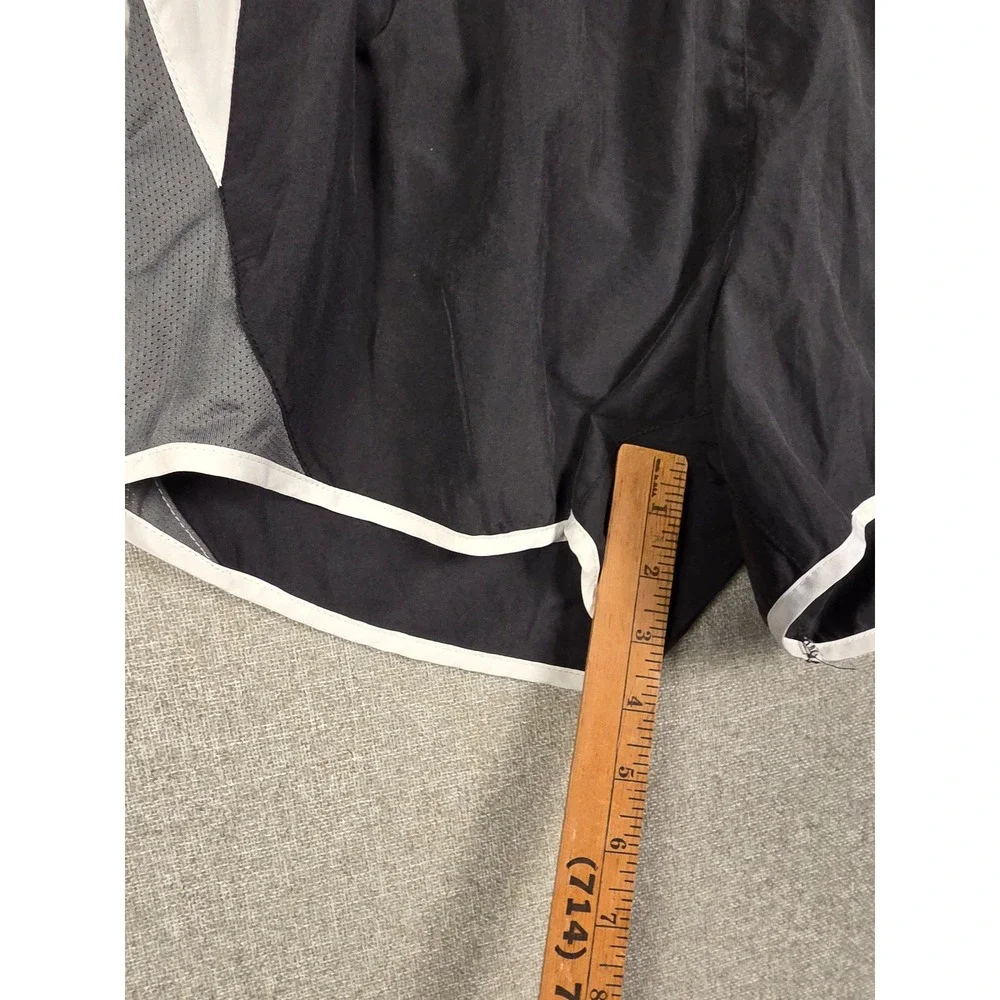 Nike Dri-FIT Tempo Running Shorts Black White Grey 849394-010 Womens Medium